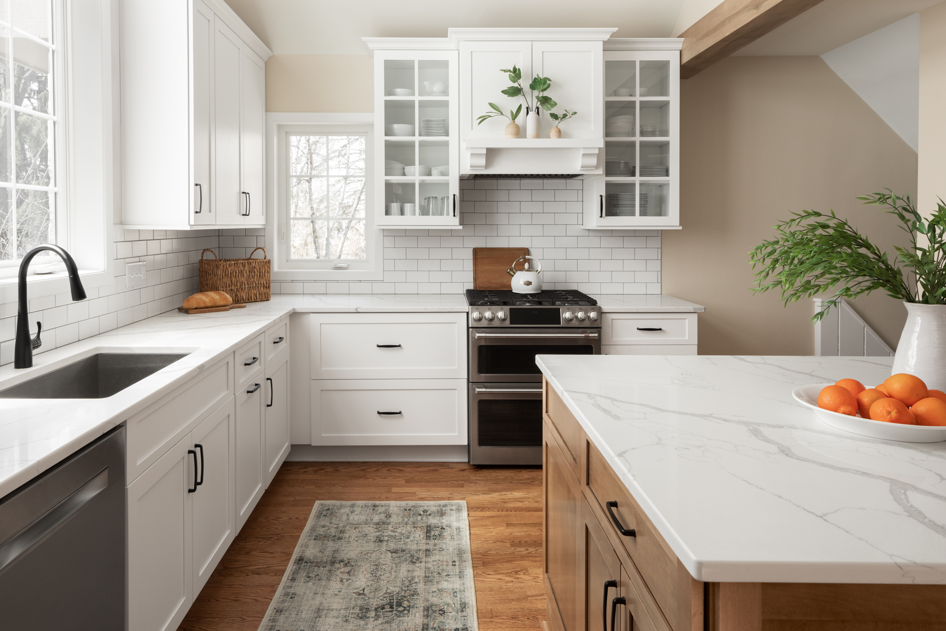 Open-Concept vs. Traditional Kitchens